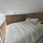 Location - Newly Refurbed 2bd Sleeps 6 W Loft 公寓 *